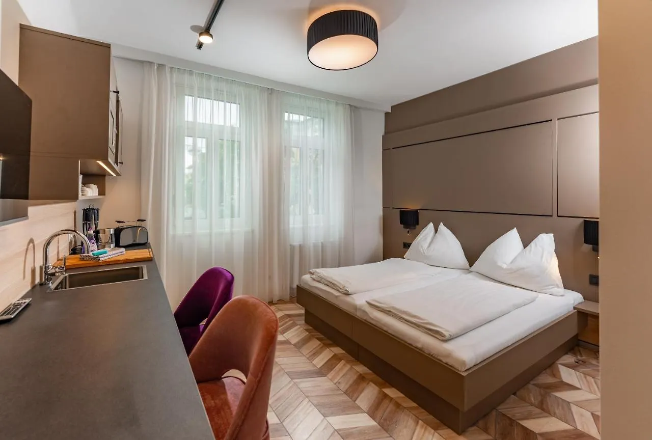 Villa Elisa Salzburg 0*,  Österreich