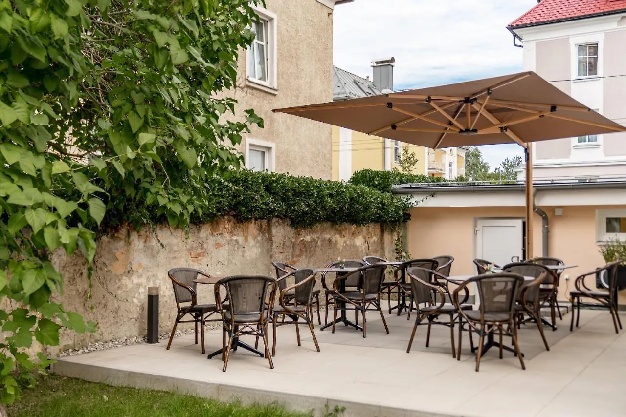Villa Elisa Salzburg Aparthotel